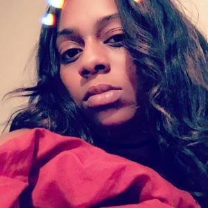 Meet your Posher, Alicia